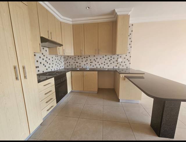 3 BEDROOM APARTMENT FOR SALE IN WARNER BEACH
